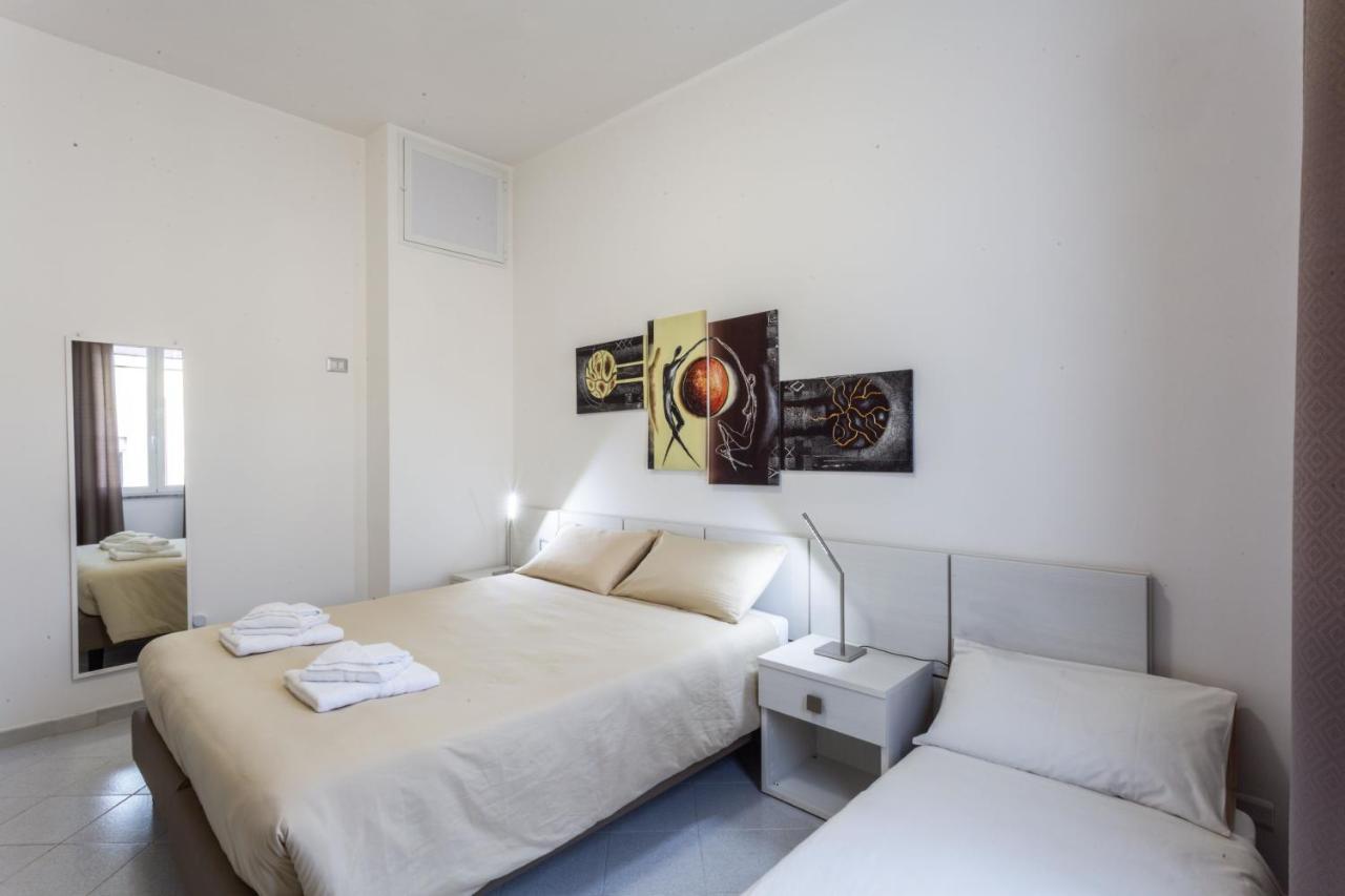 Nùe Rooms Cagliari Esterno foto